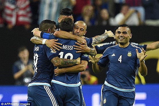 پیروزی چهار گله آرژانتین مقابل آمریکا (گزارش تصویری)