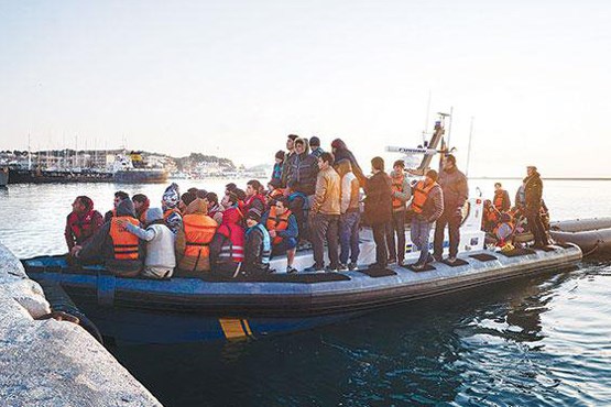 نجات ۴۵۰۰ پناهجوی سرگردان در دریای مدیترانه در طول یک روز