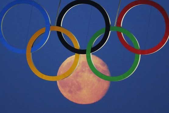 اخراج بی اخلاق ترین ورزشکار از المپیک (عکس)