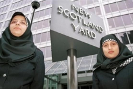 حجاب در یونیفورم زنان پلیس اسکاتلند گنجانده شد