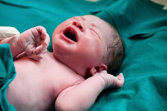 تولد جنین فریز شده پس از 14 سال در اصفهان
