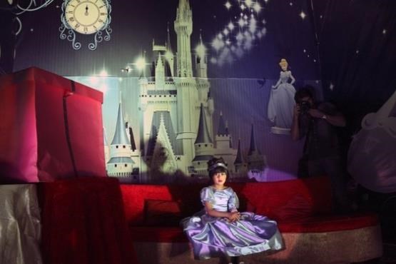 دختر سرطانی در اهواز سیندرلا شد +تصاویر دختر سرطانی در اهواز سیندرلا شد +تصاویر