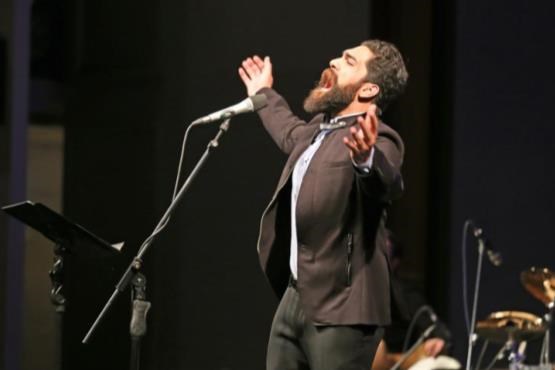کنسرت رایگان خواننده معروف در تهران