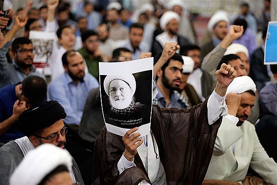 تجمع اعتراض آمیز حوزویان قم در محکومیت سرکوب مردم بحرین