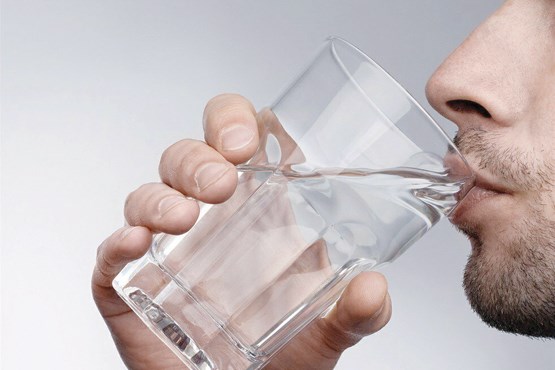 نوشیدن بیش از حد آب هنگام ورزش خطرناک است