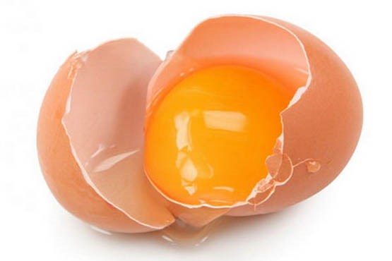 ۲۰۰هزار تن تخم‌مرغ مازاد داریم/کاهش ۶۰درصدی صادرات