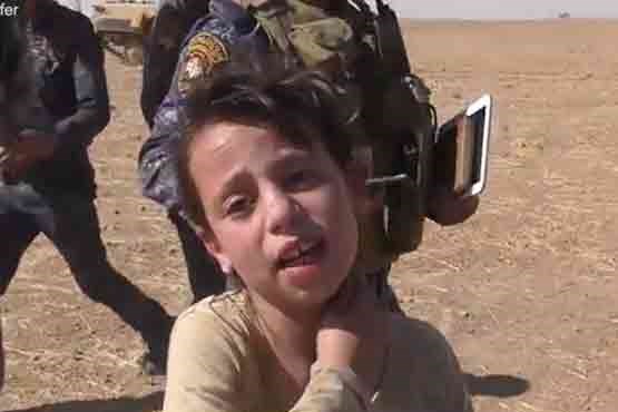 دختر نجات‌یافته از داعش: می‌خواهم پایتان را ببوسم