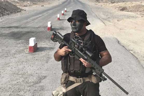 رودرروی سربازانی که با داعش می جنگند + عکس