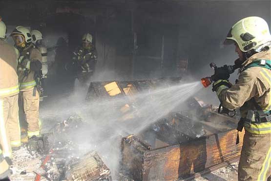 آتش سوزی در کارخانه کفش شورآباد