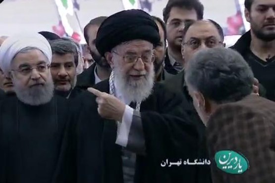 تاکید رهبر انقلاب در مراسم اقامه نماز بر پیکر آیت الله هاشمی رفسنجانی : همه بخوانند +فیلم