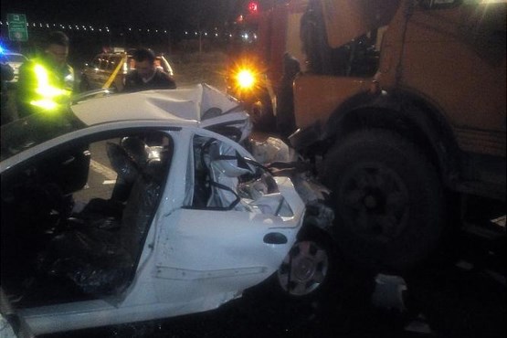 4 کشته در برخورد مرگبار ریو با کامیون