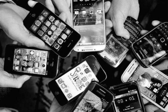 رجیستری گوشی‌های موبایل در هاله‌ای از ابهام