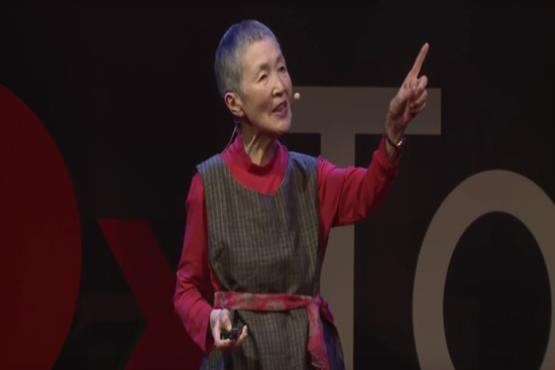 مادربزرگ 81 ساله ژاپنی نخستین اپلیکیشن خود را منتشر کرد + عکس