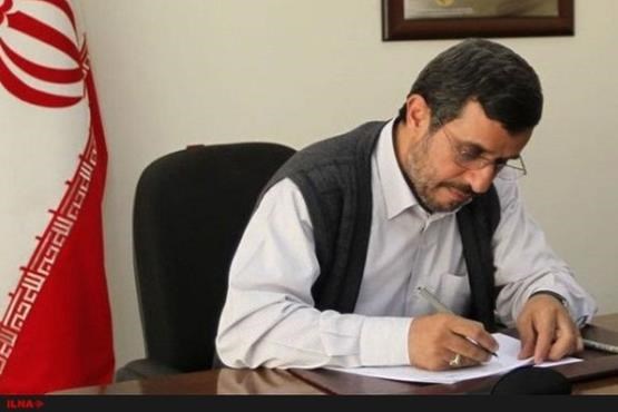 احمدی نژاد:ادعای بدهی سنگین دولت دهم خلاف است