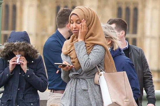 واکنش دختر حاضر در محل حمله تروریستی لندن به اتهامات+عکس