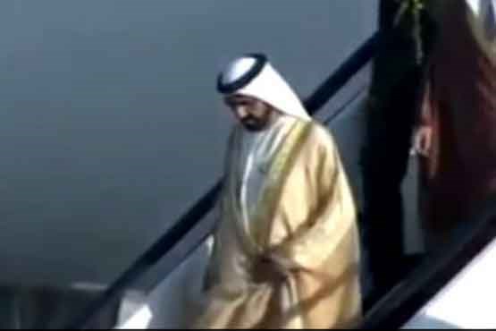 سقوط حاکم دبی از پلکان هواپیما در اردن!