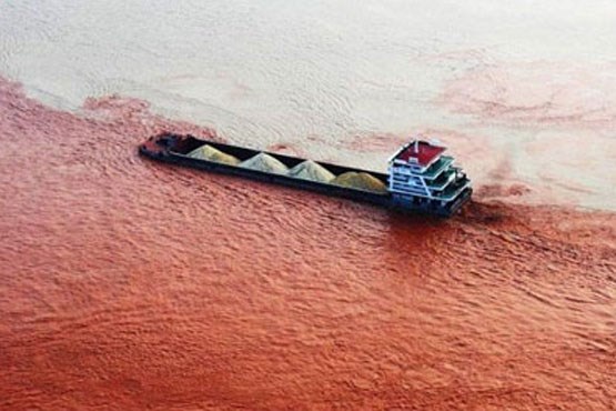 ناپدید شدن یک کشتی با 12 سرنشین در رودخانه «یانگ تسه»