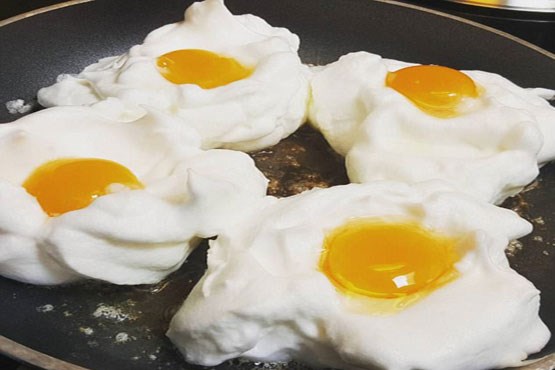 «تخم مرغ ابری» روش جدید پخت تخم مرغ برای کاهش وزن+عکس
