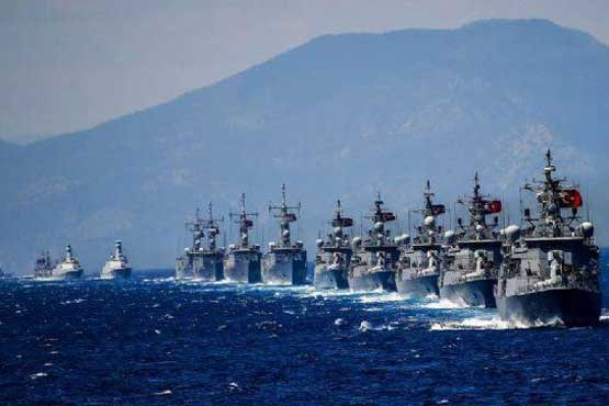 گردن کشی دریایی ترکیه برای رهبران ناتو +عکس