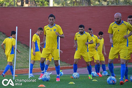 تیم ملی فوتبال ازبکستان امشب وارد ایران می شود