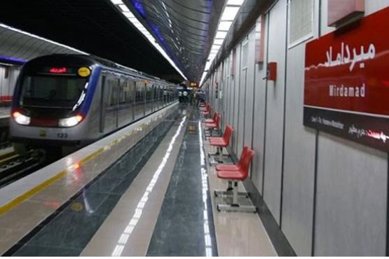 دومین حادثه در متروی تهران در یک روز / خودکشی زن جوان ناکام ماند