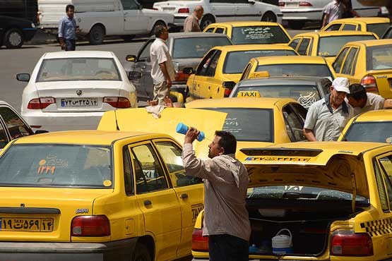 افزایش کرایه تاکسی بدون نصب برچسب غیرقانونی است