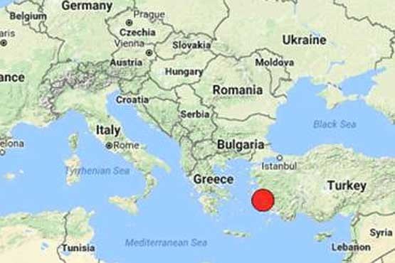 زمین لرزه 6.9 ریشتری سواحل ترکیه را لرزاند