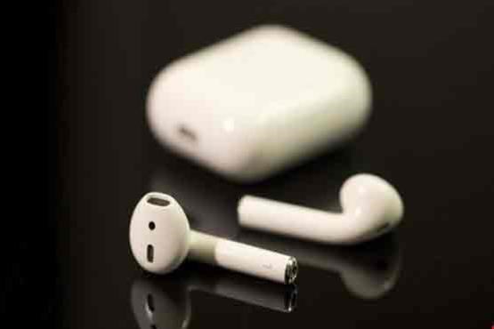 سامسونگ قصد دارد رقیب ایرپادهای اپل را همراه با نوت 8 عرضه کند