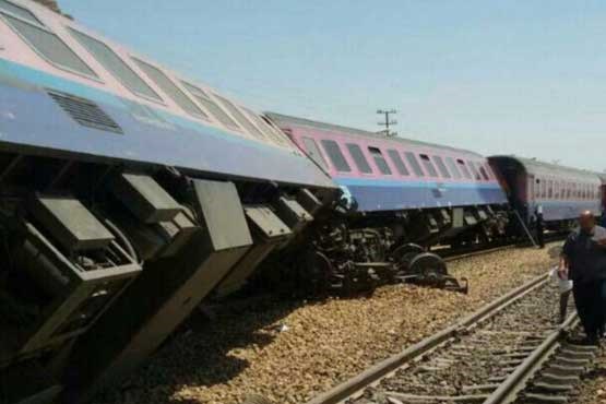 قطار اهواز - مشهد واژگون شد