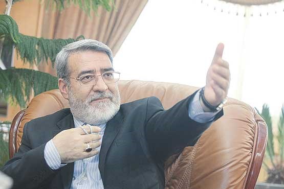 وزیر کشور: نه لاریجانی باج بگیر است نه روحانی باج بده