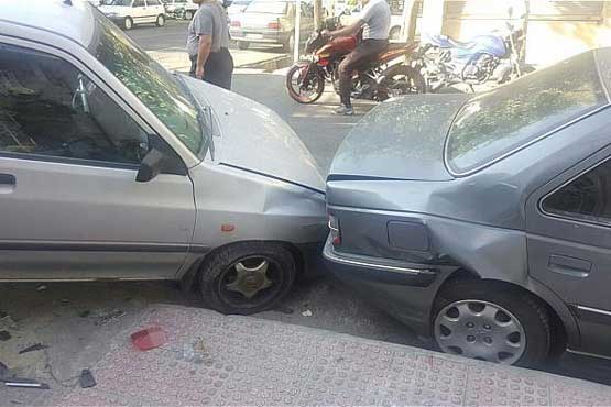 تصادف پنج خودرو در تهرانپارس +عکس