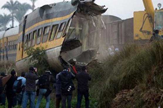۲۱ کشته و ۵۵ مصدوم در تصادف دو قطار