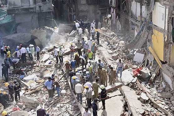 ۳۴ کشته  بر اثر ریزش ساختمان در بمبئی + عکس