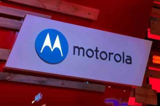 موتورولا از گوشی هوشمد موتو Z 2018 به‌صورت رسمی رونمایی کرد + عکس