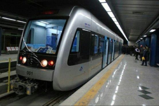 خدمات مترو به شرکت‌کنندگان در پیاده روی اربعین تهران