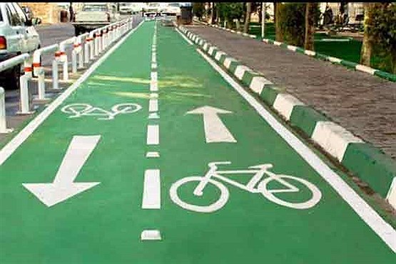 مسیر دوچرخه سواری بلوار کشاورز بی استفاده است / برای خیابان های شرقی و غربی تهران برنامه ریزی شود