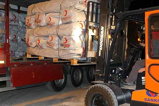 ارسال محموله کمک های امدادی ترکیه به زلزله زدگان عراق