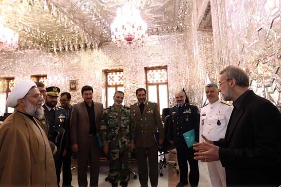 فرماندهان ارتش با رئیس مجلس دیدار کردند