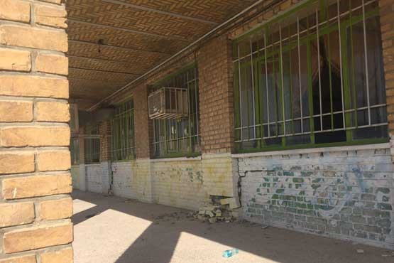 1050 مدرسه لرستان نیازمند تخریب و بازسازی است