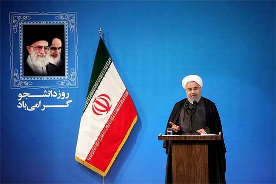 روحانی: دولت را نقد کنید راحت تر و هزینه اش هم کمتر است