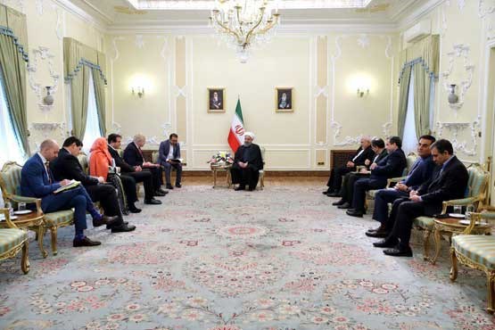 دیدار وزیر خارجه انگلیس با روحانی (فیلم)