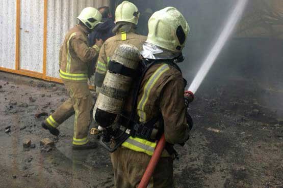 آتش سوزی کارگاه نجاری در تهران