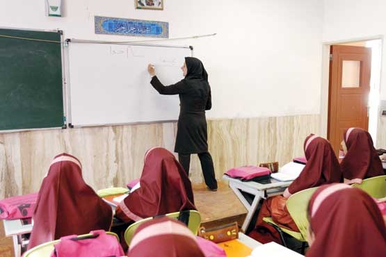 وضعیت تعطیلی مدارس در روزهای سه شنبه و چهارشنبه