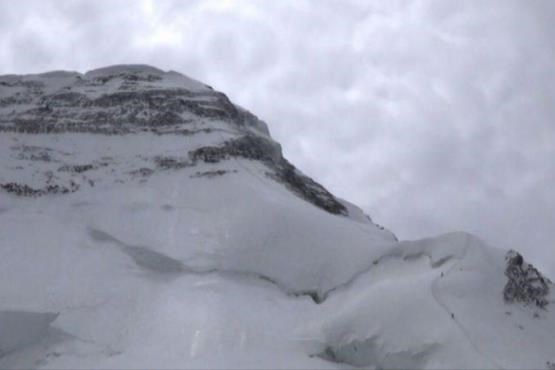 مرگ کوهنورد خوافی بر اثر سقوط از کوه