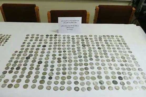 کشف 404 قطعه سکه تاریخی در مازندران