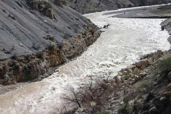 هشدار  هواشناسی نسبت به خودداری از تردد در حاشیه رودخانه‌ها