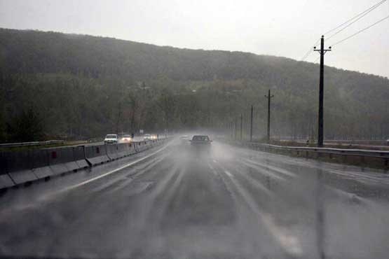 بارش برف و باران در ۲۱ استان / ۳۹ جاده کشور مسدود شد +اسامی
