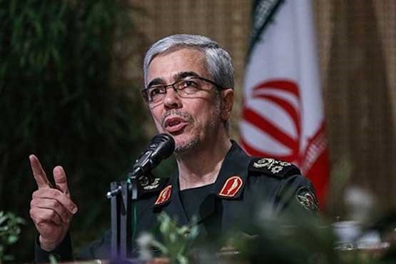 ملت ایران از توان دفاعی خود عقب‌نشینی نمی‌کند