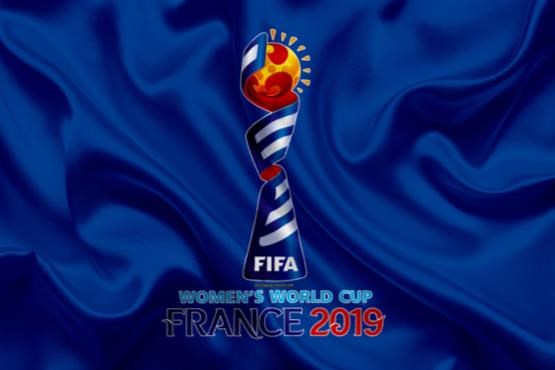 فیفا استفاده از داوران مرد در جام جهانی زنان را رد کرد