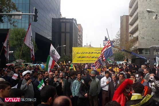 مراسم روز 13 آبان در تهران آغاز شد (+تصاویر)